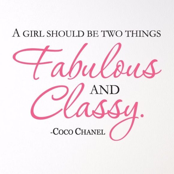 I’m Back! And Welcome To My Closet! - Picture 4 of 11